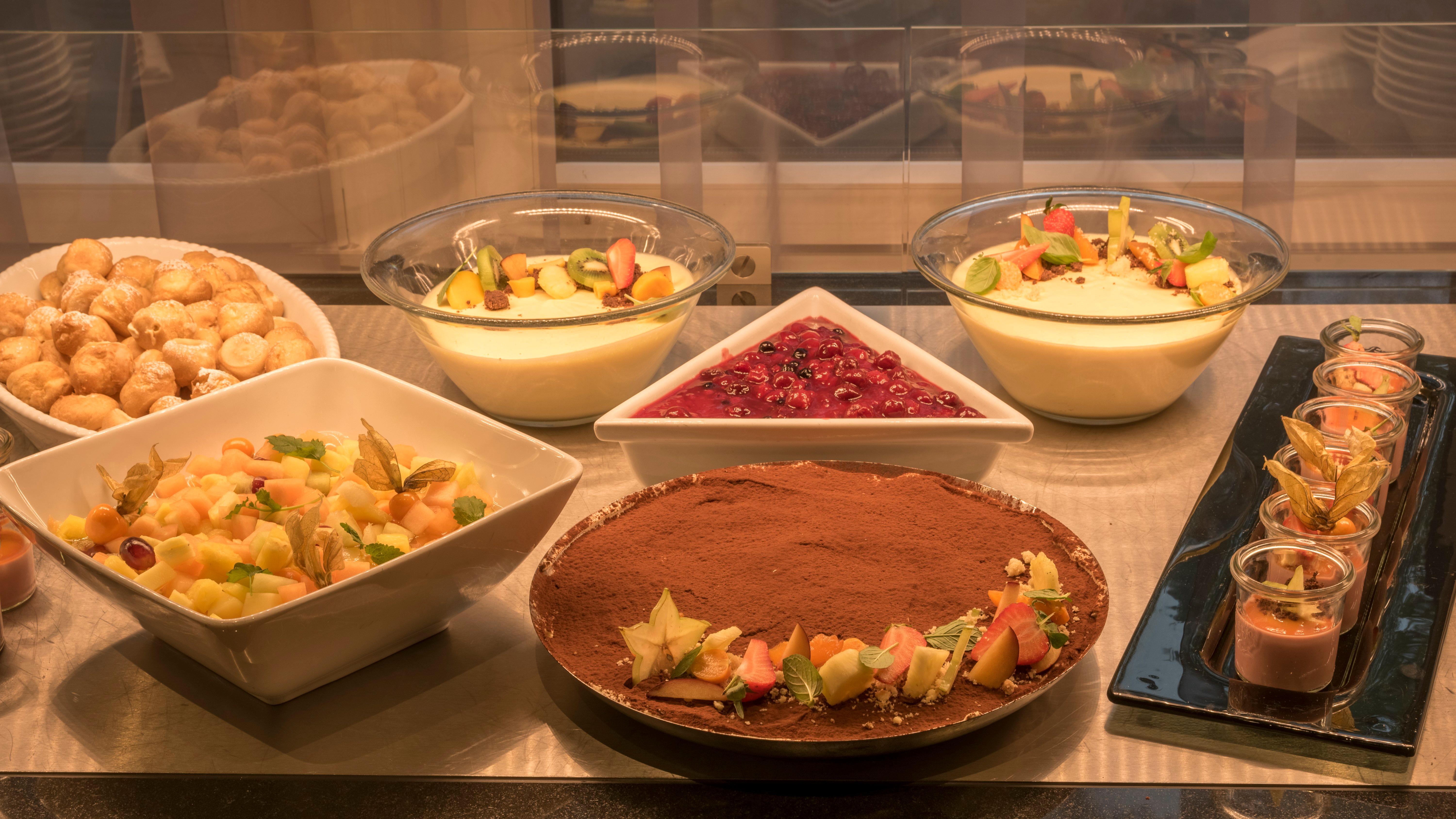 Holiday Inn Munich Unterhaching By Ihg Bagian luar foto