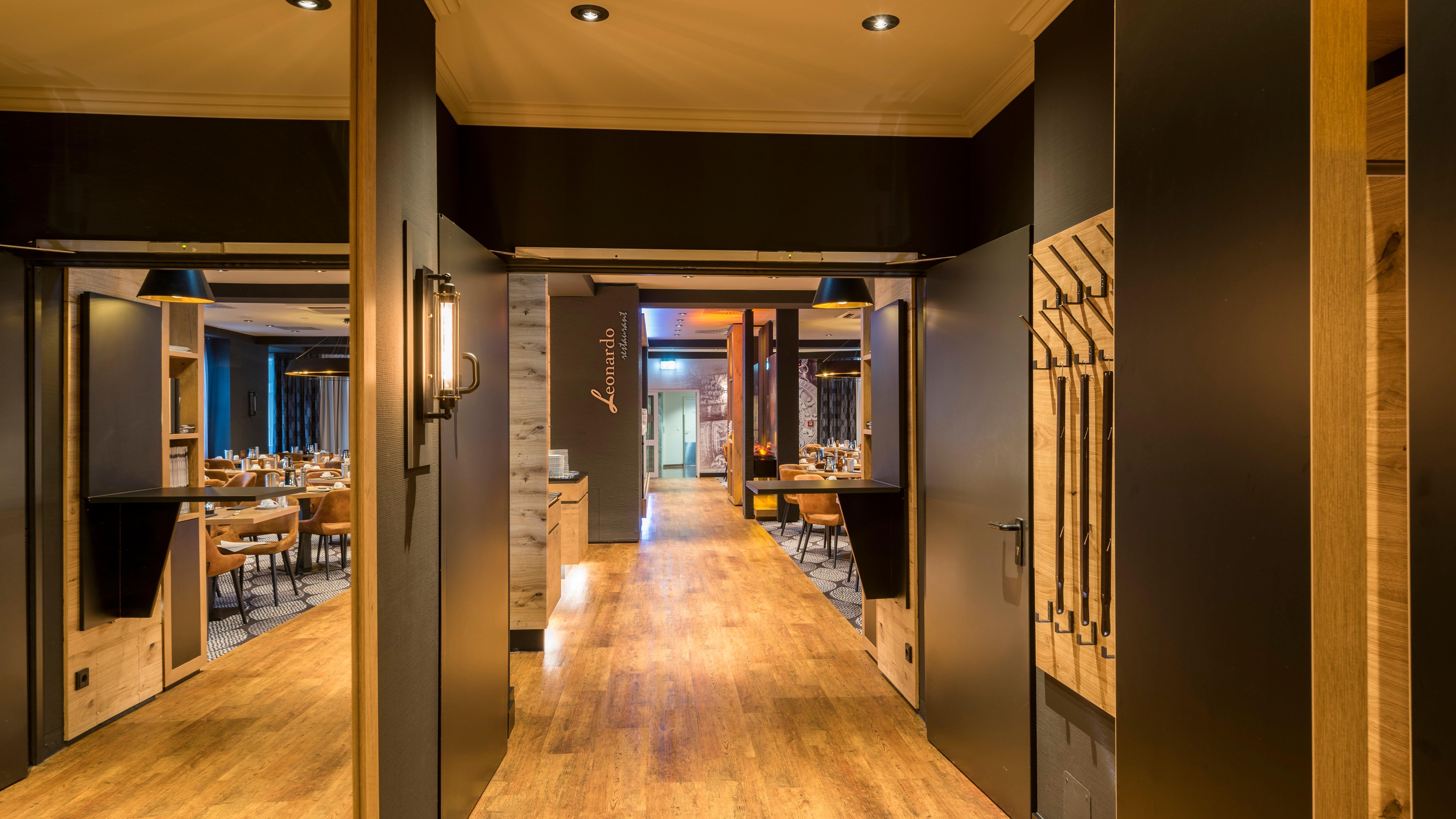 Holiday Inn Munich Unterhaching By Ihg Bagian luar foto