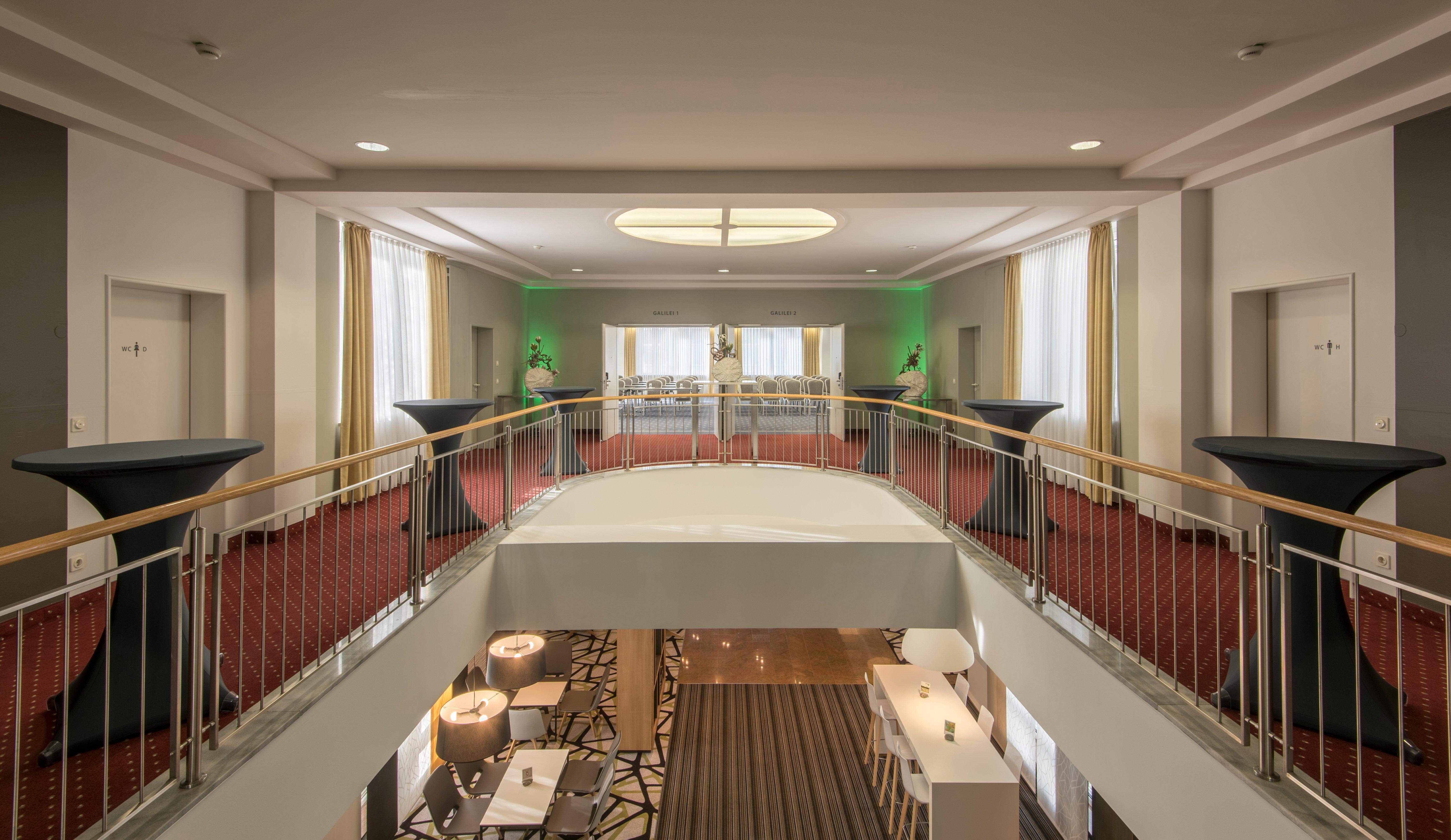 Holiday Inn Munich Unterhaching By Ihg Bagian luar foto