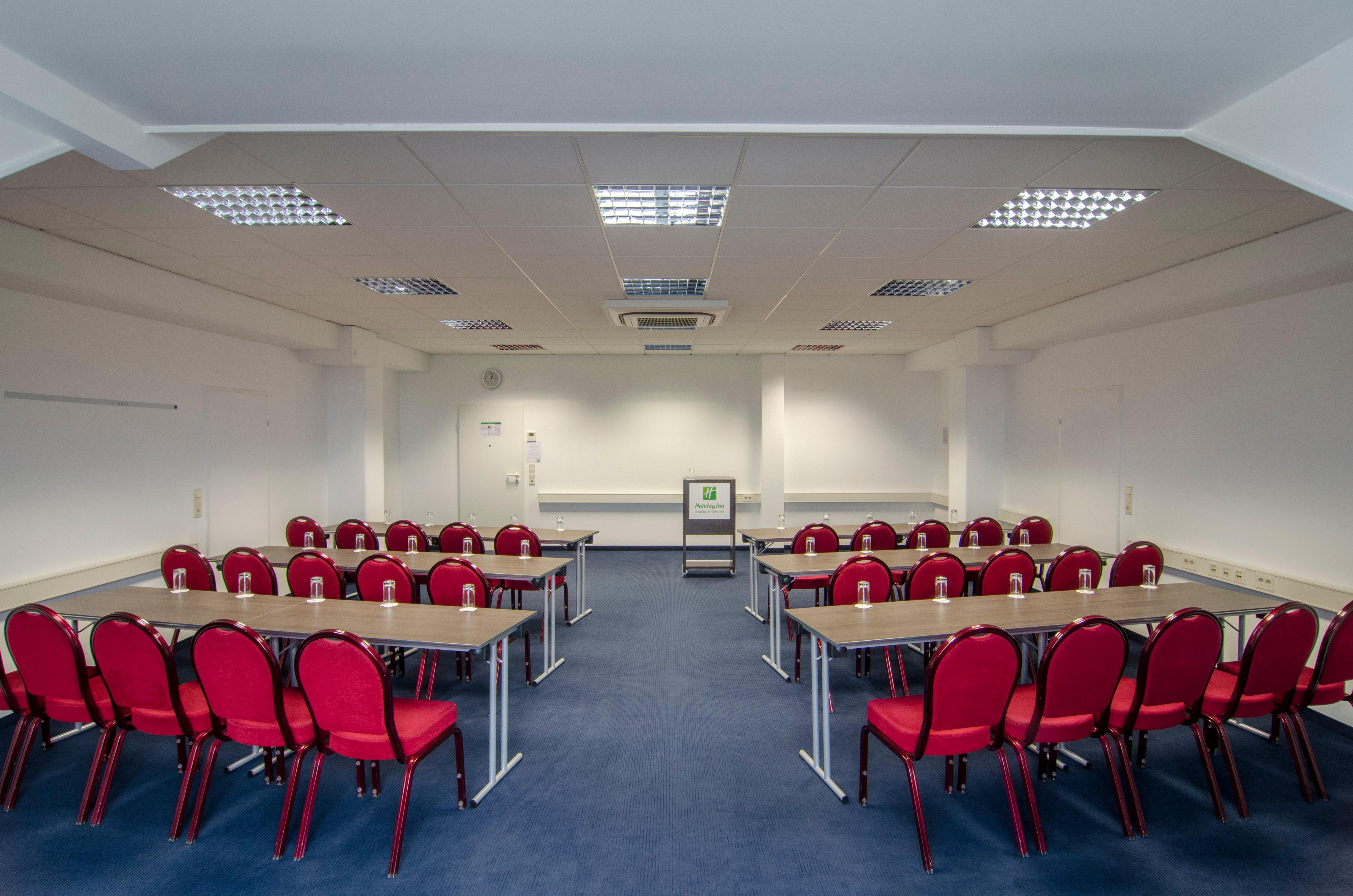 Holiday Inn Munich Unterhaching By Ihg Bagian luar foto