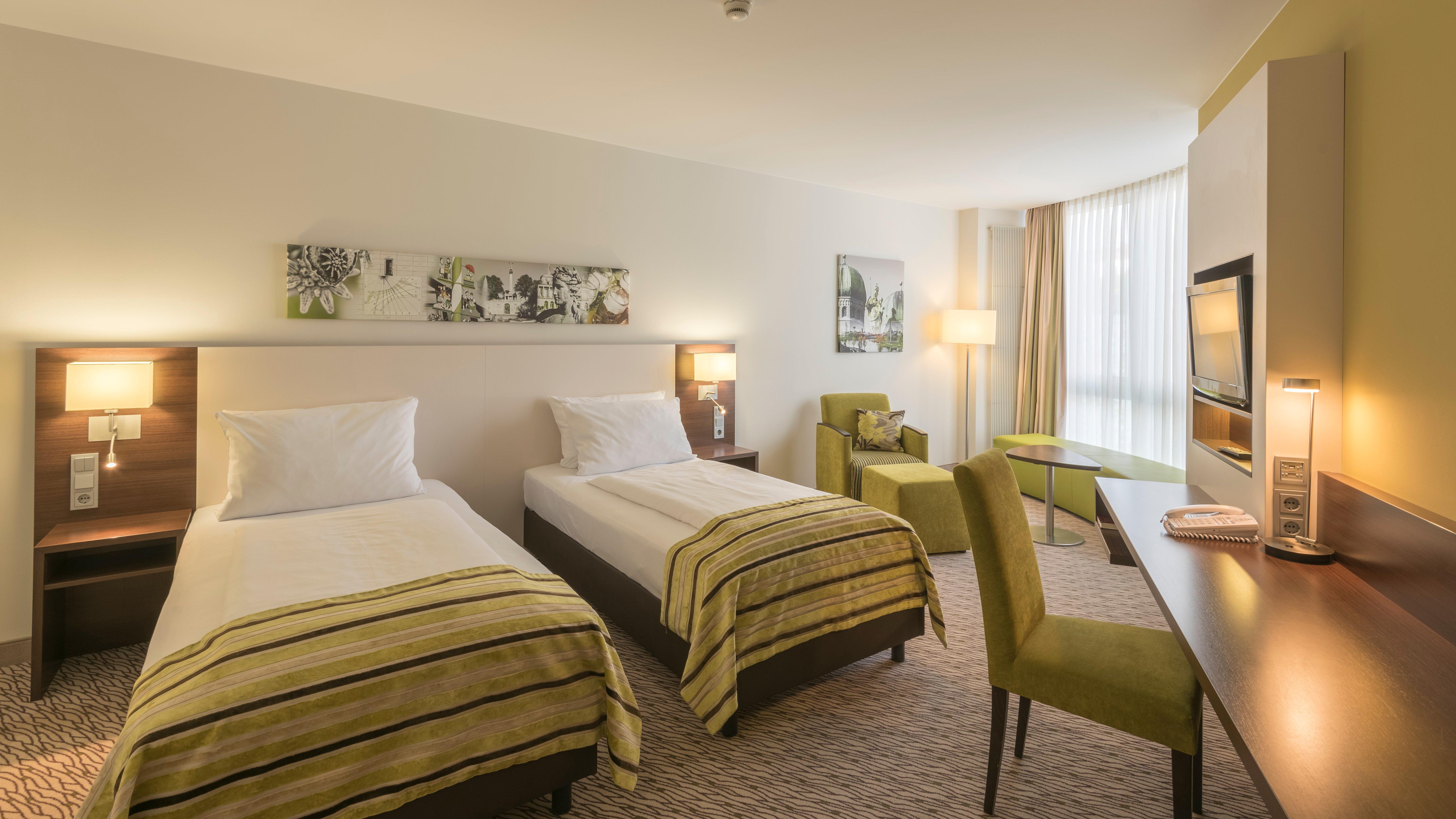 Holiday Inn Munich Unterhaching By Ihg Bagian luar foto